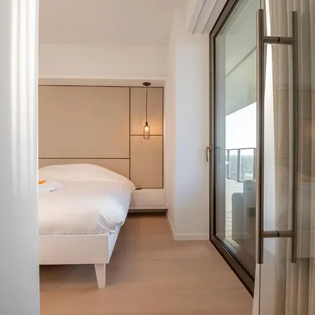 Deluxe 3br With Spectacular Views * Oostende